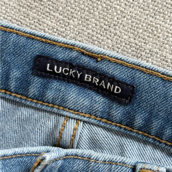 Lucky Brand Light Blue Flare Jeans - Picture 6 of 9